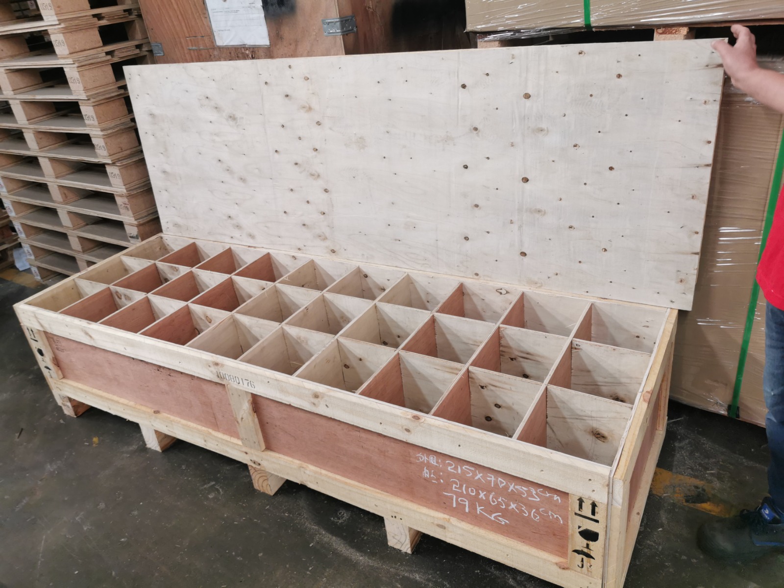 Plywood Cases with Compartments